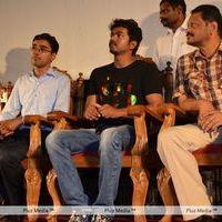Vijay in kerala to promote velayutham - Pictures | Picture 110070